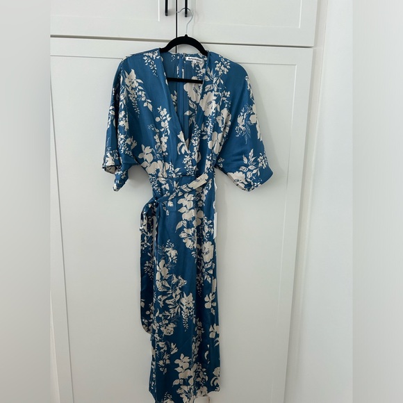NWT REFORMATION Hedi Silk Blue Floral Midi Dress - Picture 4 of 8